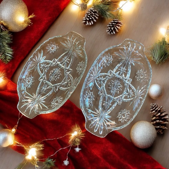 Pair of Anchor Hocking divided serving dish. EAPG Star of David pattern. - Picture 5 of 8